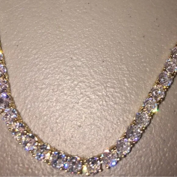 18k 72ct Tennis Necklace - Picture 10 of 12